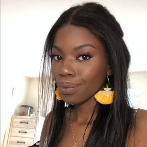 Meet your Posher, Milla